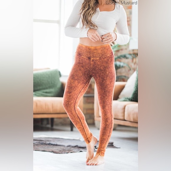 NEW! Plus Size Zenana Mineral Washed Wide Waistband Yoga Leggings - Picture 8 of 8